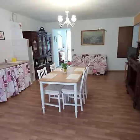 La Reggia 3*